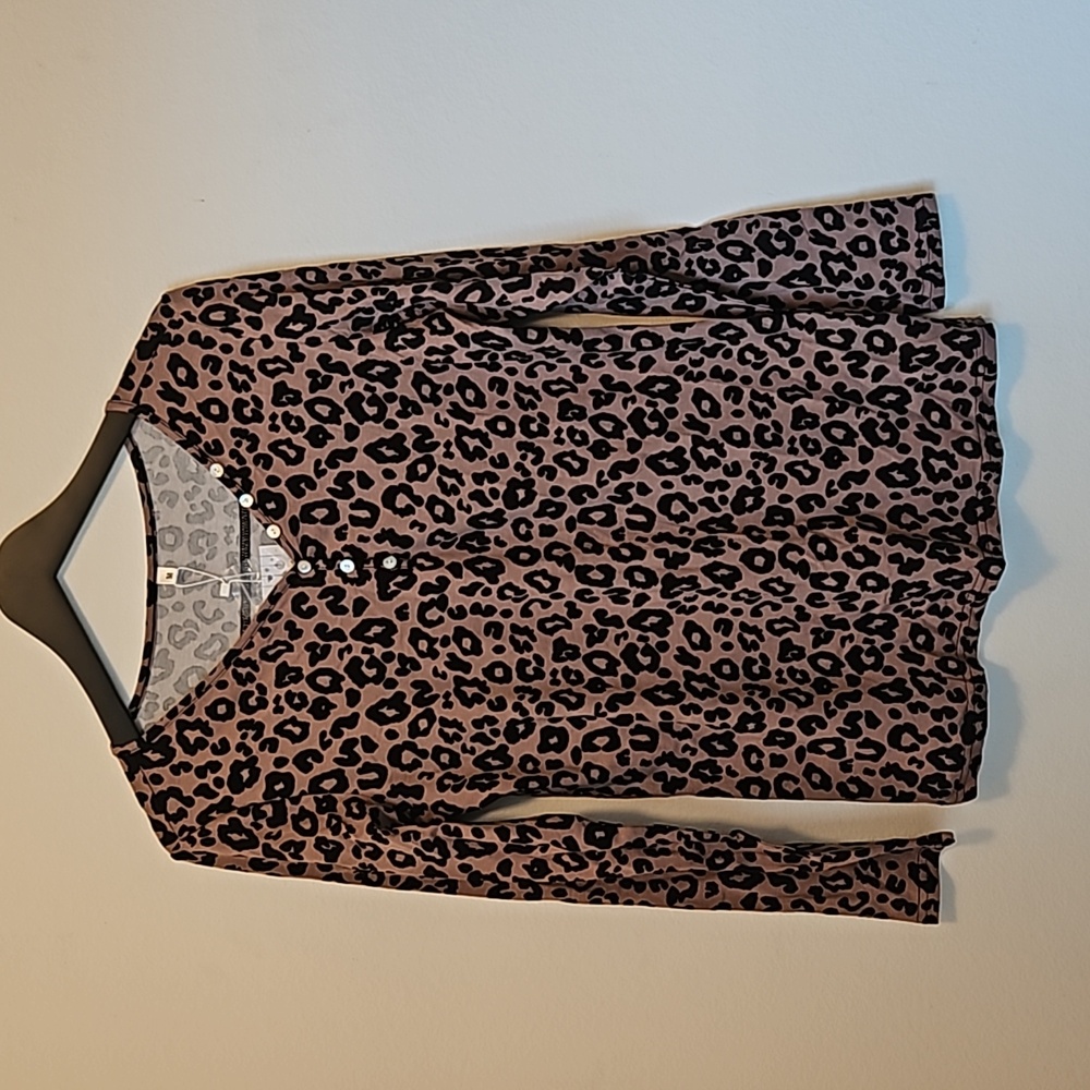 ❤️3/$12 Leopard Print Blouse Brown/Black Size Medium Nwt